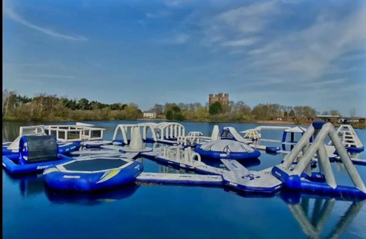 15 Kestrel Close Hot Tub Retreat Tattershall Bagian luar foto